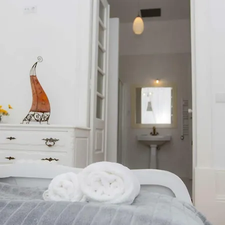 Espinho Beach House - Sea View - For 8+ Pax